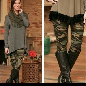 Camo Leggings One Size NWT Infinity Raine Rose Petal Soft Green One Size